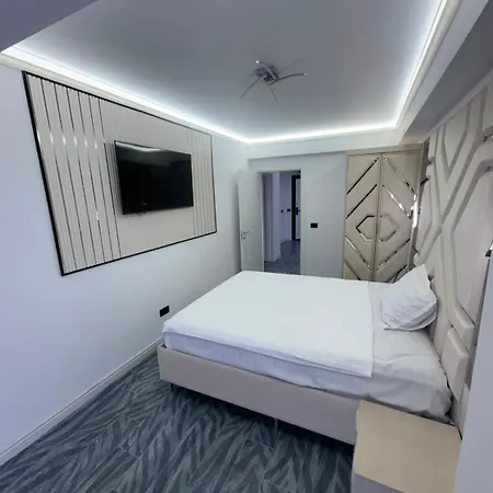 Luxury Marea By White Titanic Apartament *