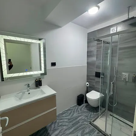 Apartament Luxury Marea By White Titanic Năvodari
